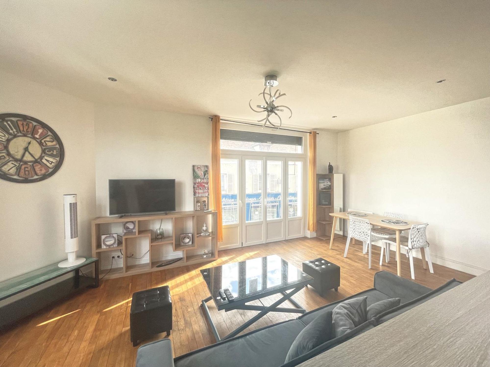Grand T2 Renove - Bord Du Canal - Commerces A Pied Apartment